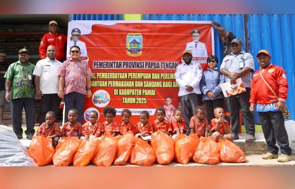 Pemprov Papua Tengah Salurkan Bansos Anak Terlantar di Paniai untuk Dukung Gizi dan Pendidikan